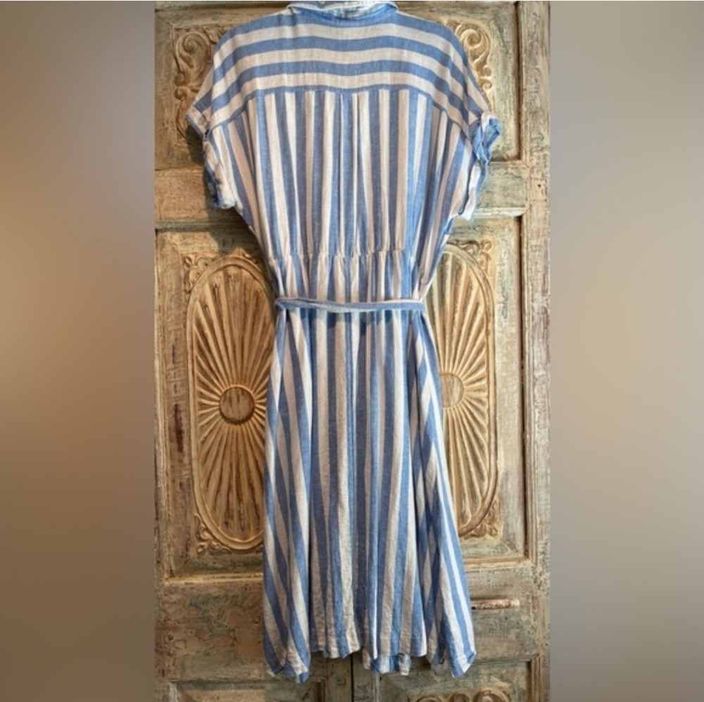 Ava & Viv Blue and White Striped Casual Shirt - Picture 13 of 16